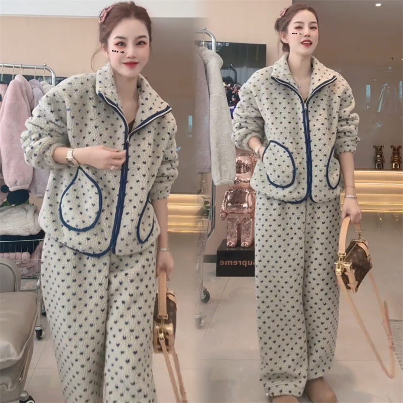 秋冬季立领包边拉链加厚保暖爱心睡衣套装女时尚复古撞色居家服潮