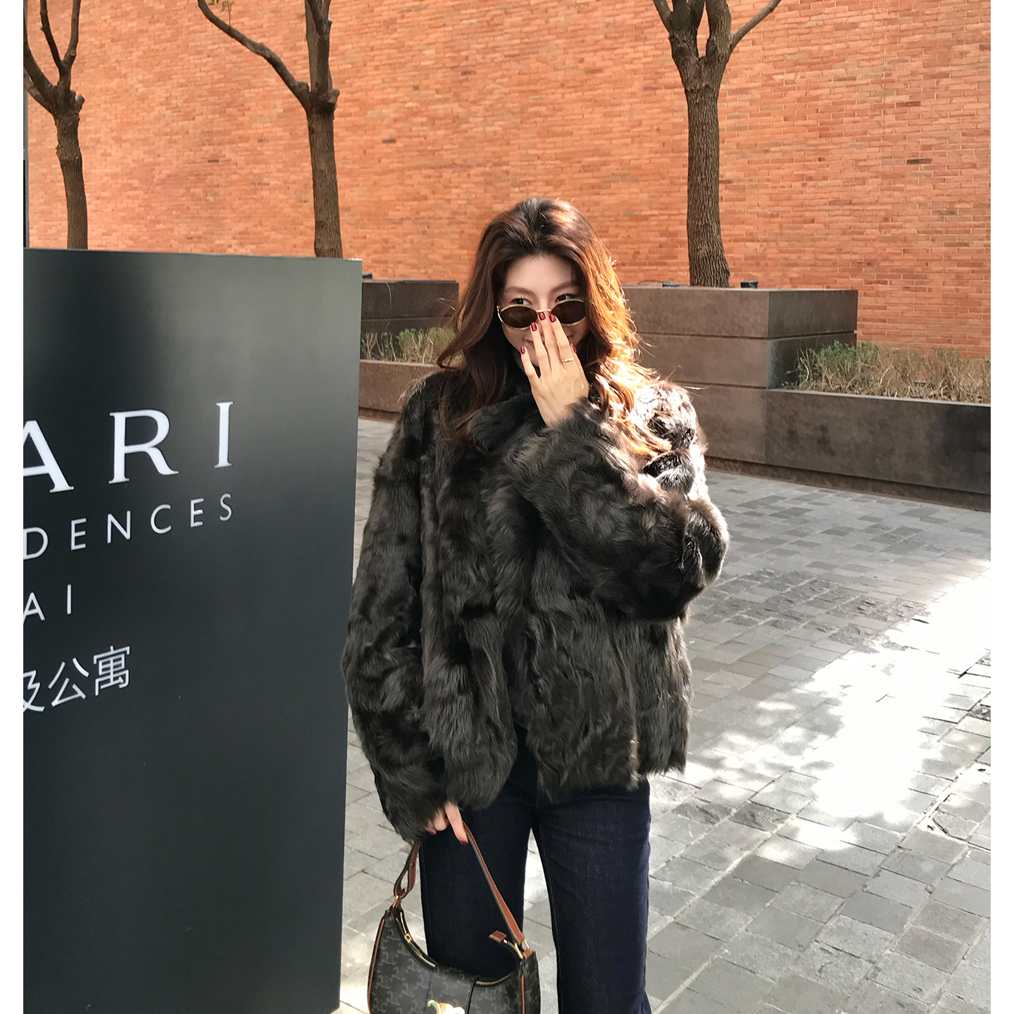 【ALONE SAVOR】龍喜儿 奢华小胡羊毛皮革大翻领皮草V224