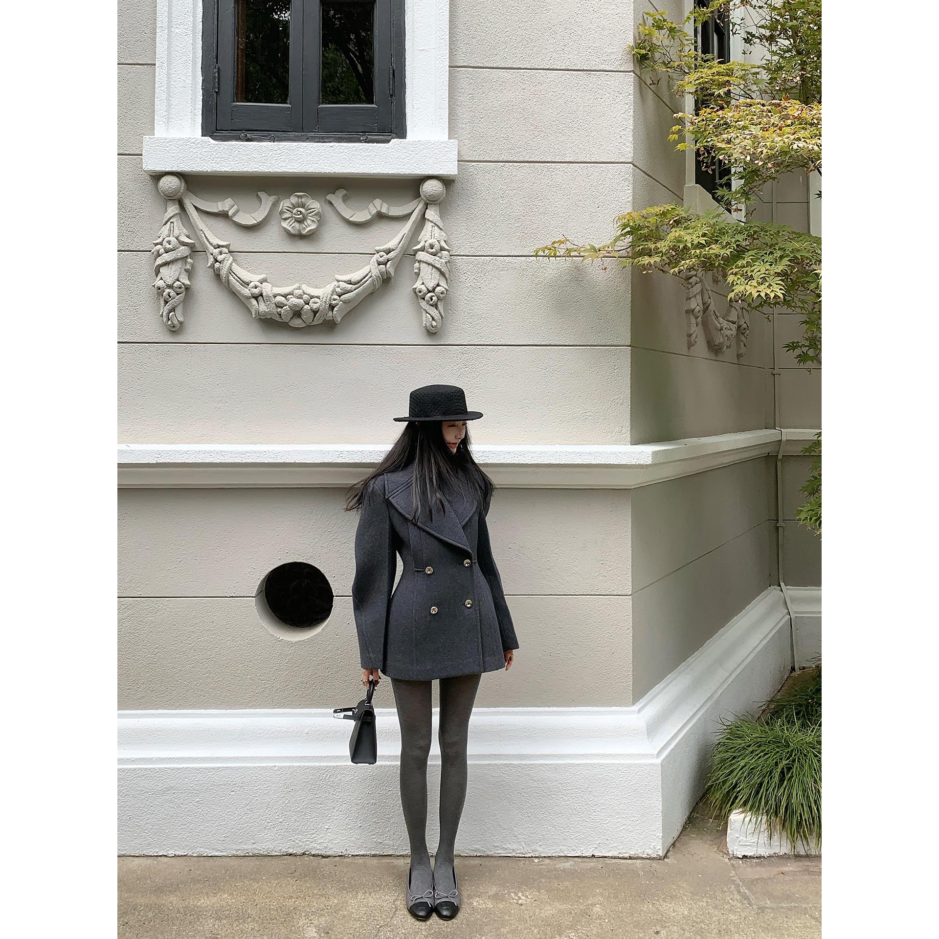 区区欧阳【gv*c冷都女】羊毛翻领沙漏腰西装双排扣上衣女毛呢外套