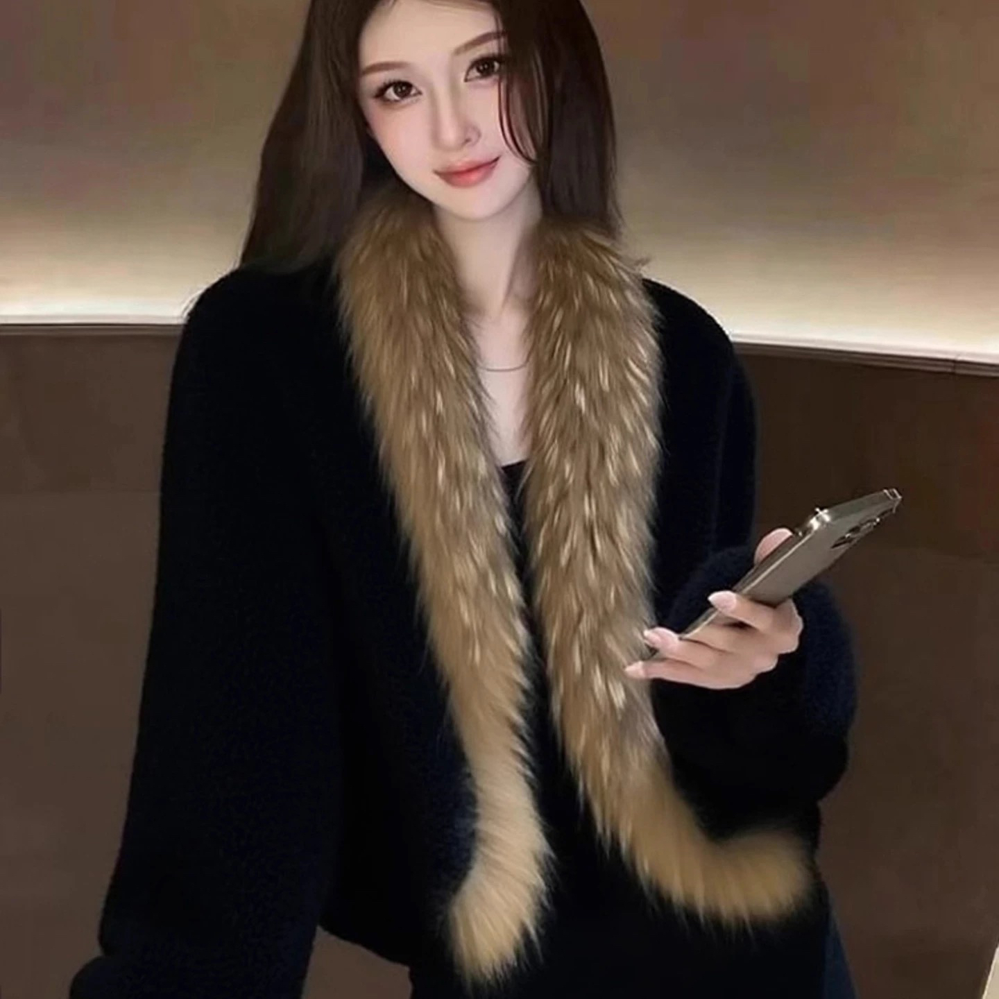 2025新款冬季独特超好看上衣气质高级感巨好看名媛厚款黑色外套女