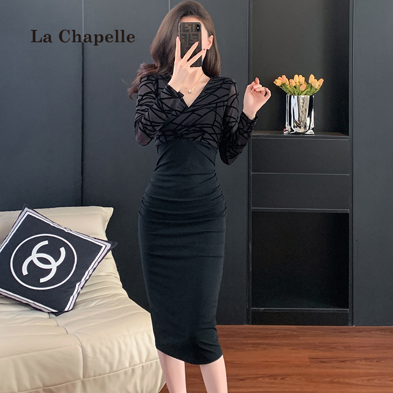 拉夏贝尔秋季法式御姐轻熟风气质中长赫本风网纱拼接包臀连衣裙女