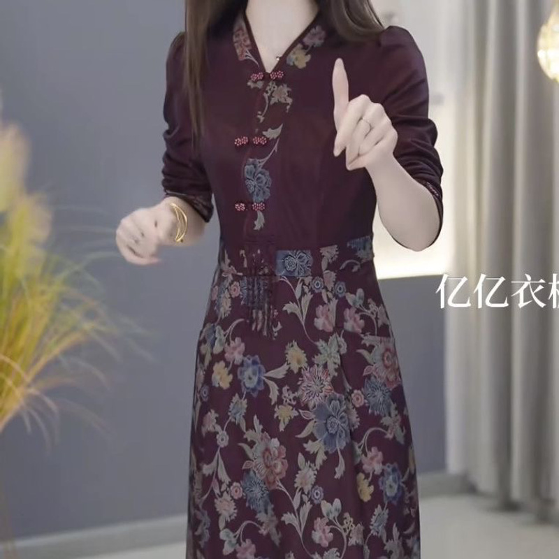 高档弹力罗马棉碎花连衣裙女2025春季新款洋气修身显瘦中长款裙子