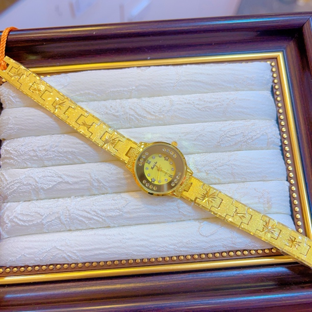 1912新款手表爆款白搭时尚金色铜合金白搭时尚金色