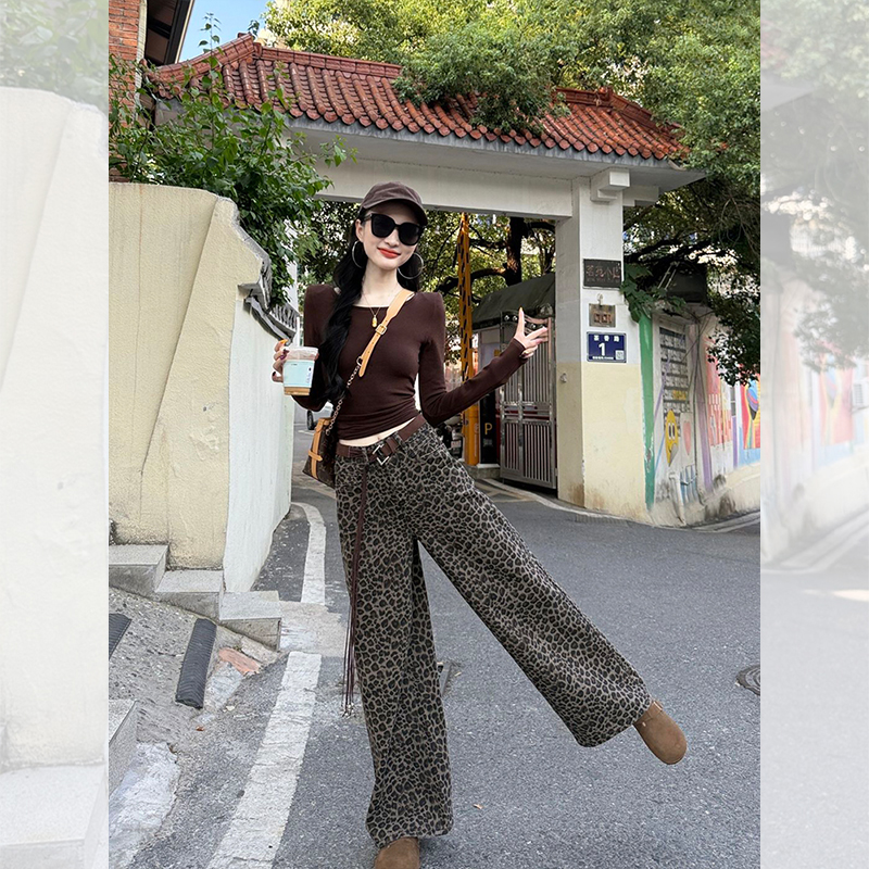 小个子秋日ootd减龄穿搭一整套大方得体巨好看的两件套装裤女早秋