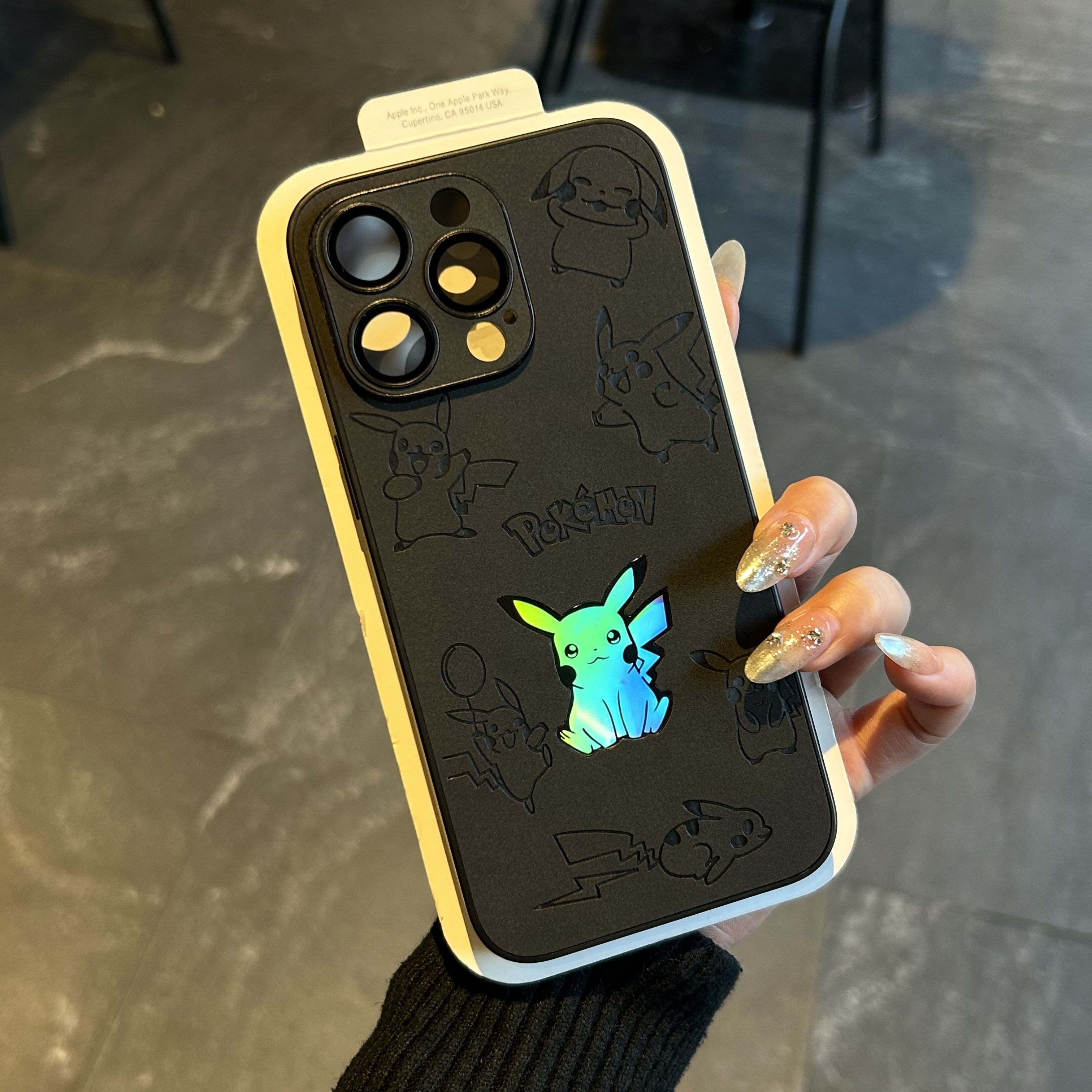 自带镜头膜闪电皮卡丘适用苹果16/15/14promax手机壳iPhone13卡通