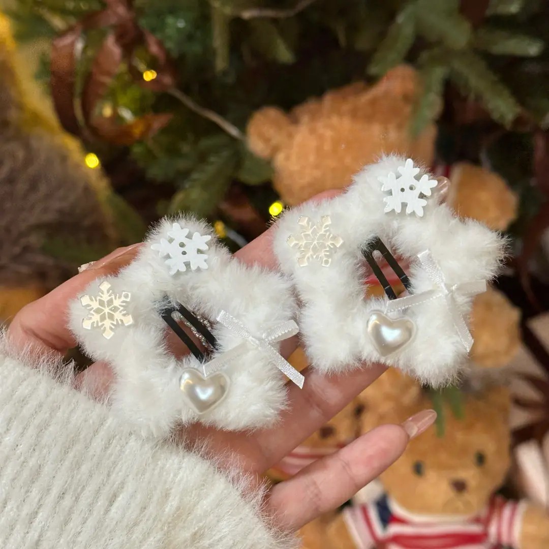 冬日氛围感纯白雪花五角星星毛绒绒BB夹可爱甜美侧边边夹刘海夹女