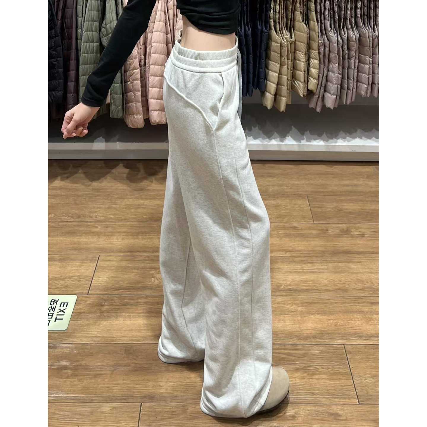 白灰色lulu运动卫裤女秋2025新款美式高腰显瘦宽松直筒休闲阔腿裤