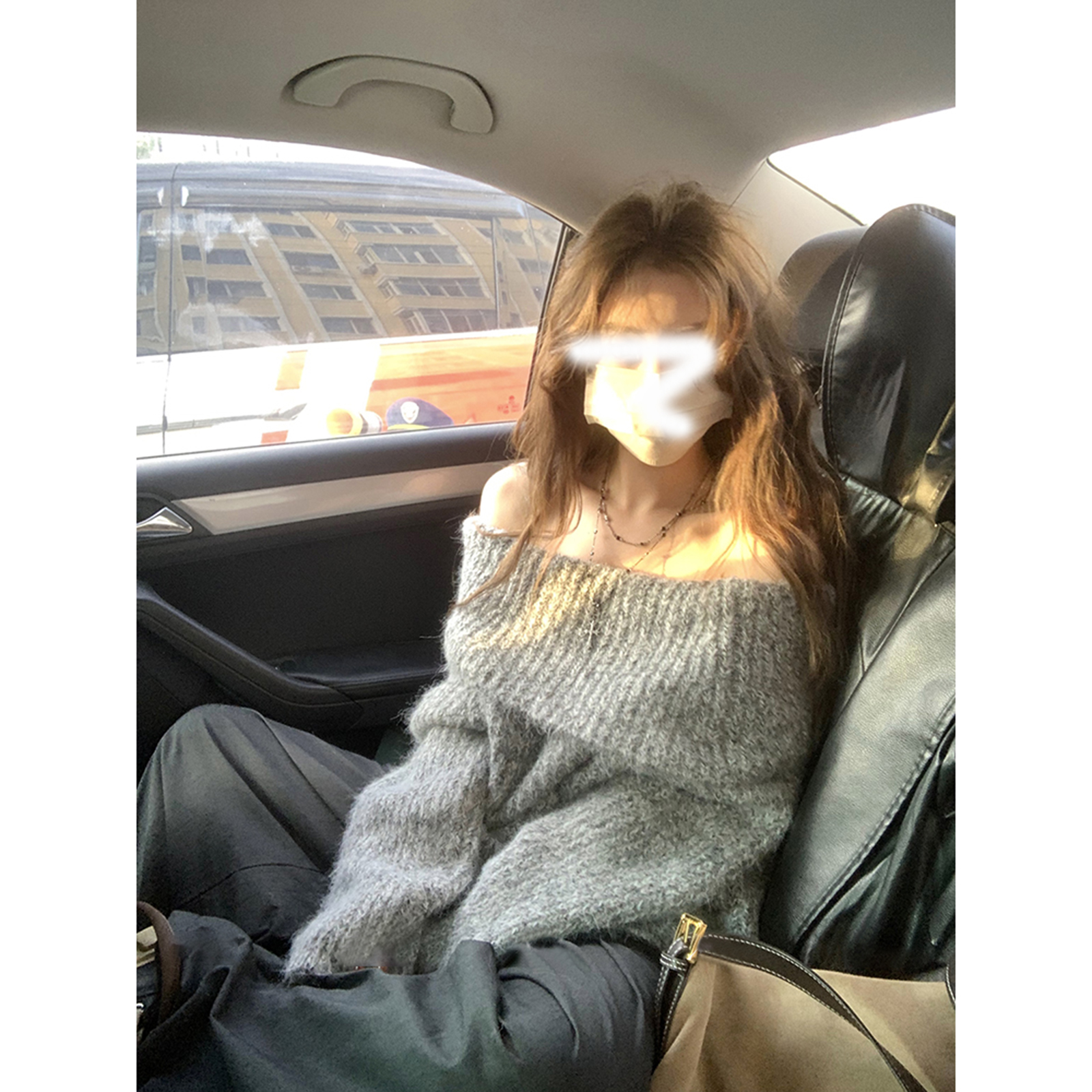 露肩美学系列 一字肩毛衣针织衫上衣宽松纯色长袖打底外穿毛衣女