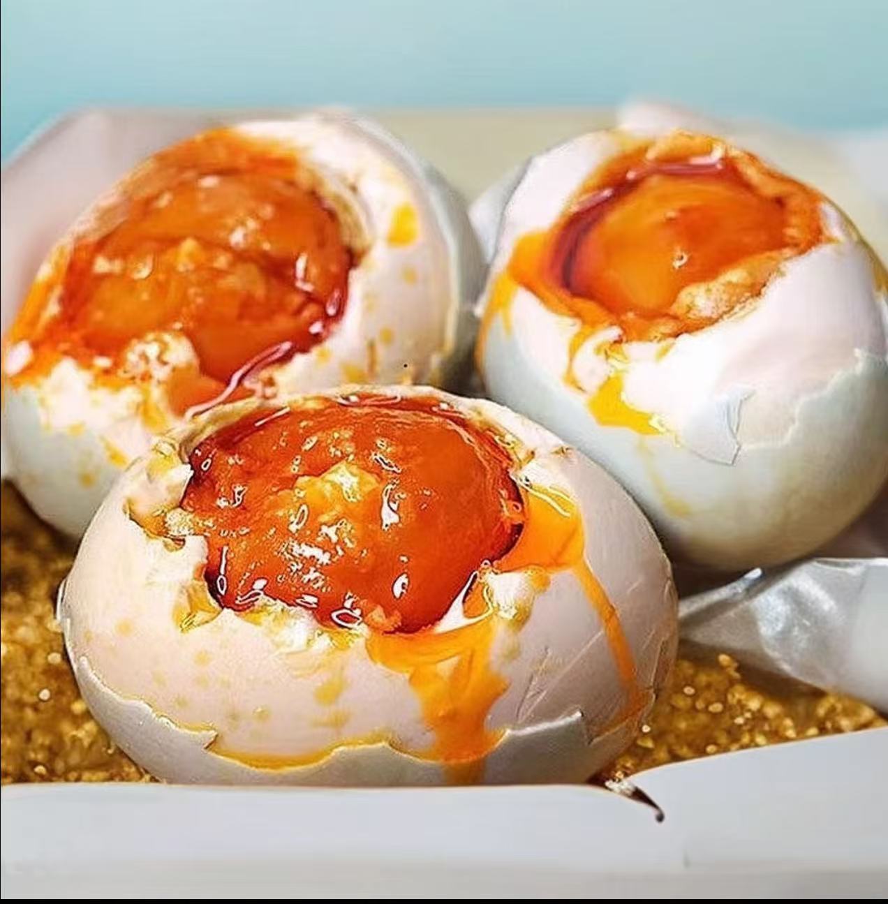 【粉丝福利】买10枚送8枚共18枚精品咸鸭蛋起沙油红心真空包装50G