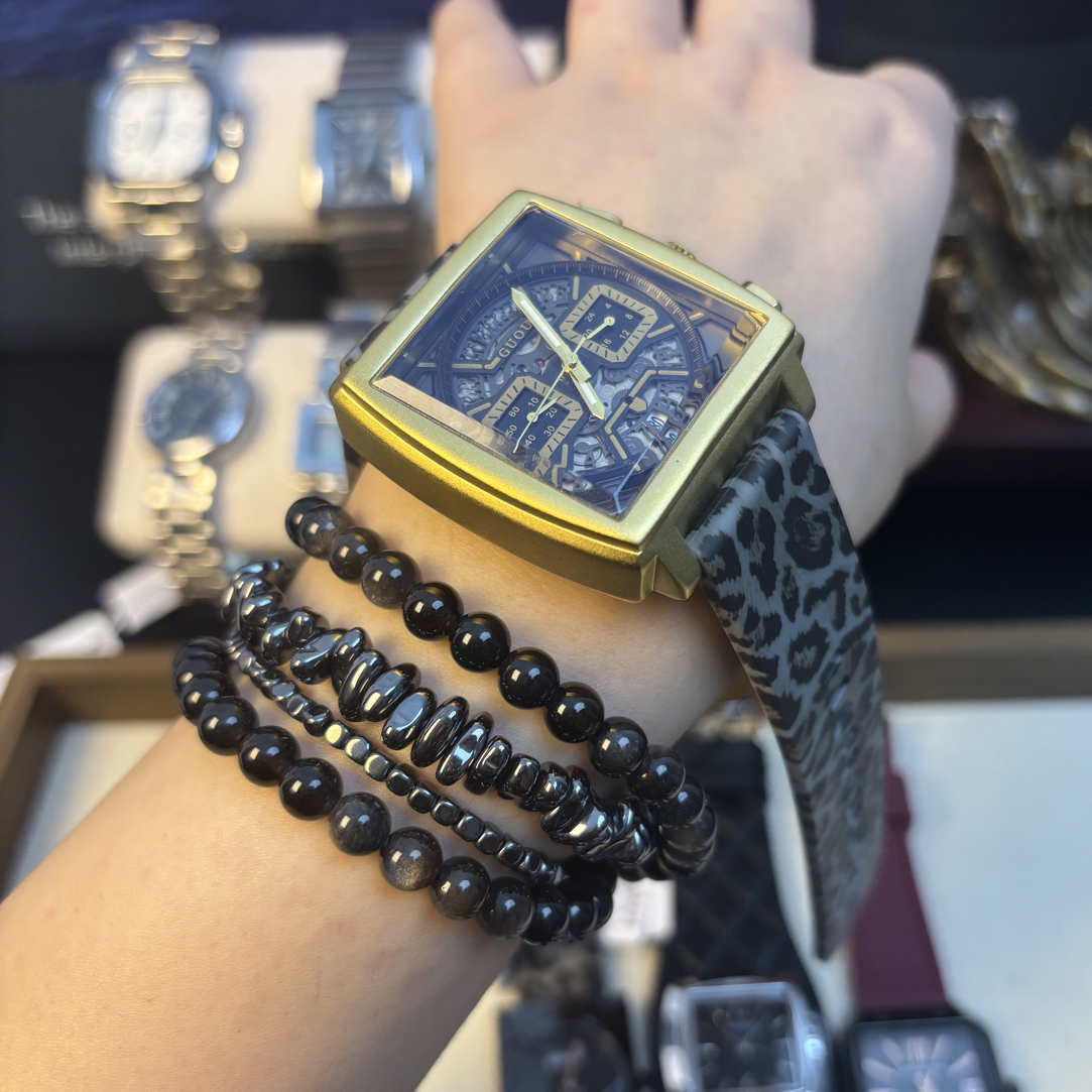 GUOU古欧时尚方形手表酷炫有型石英腕表新颖霸气重工硅胶表情侣表