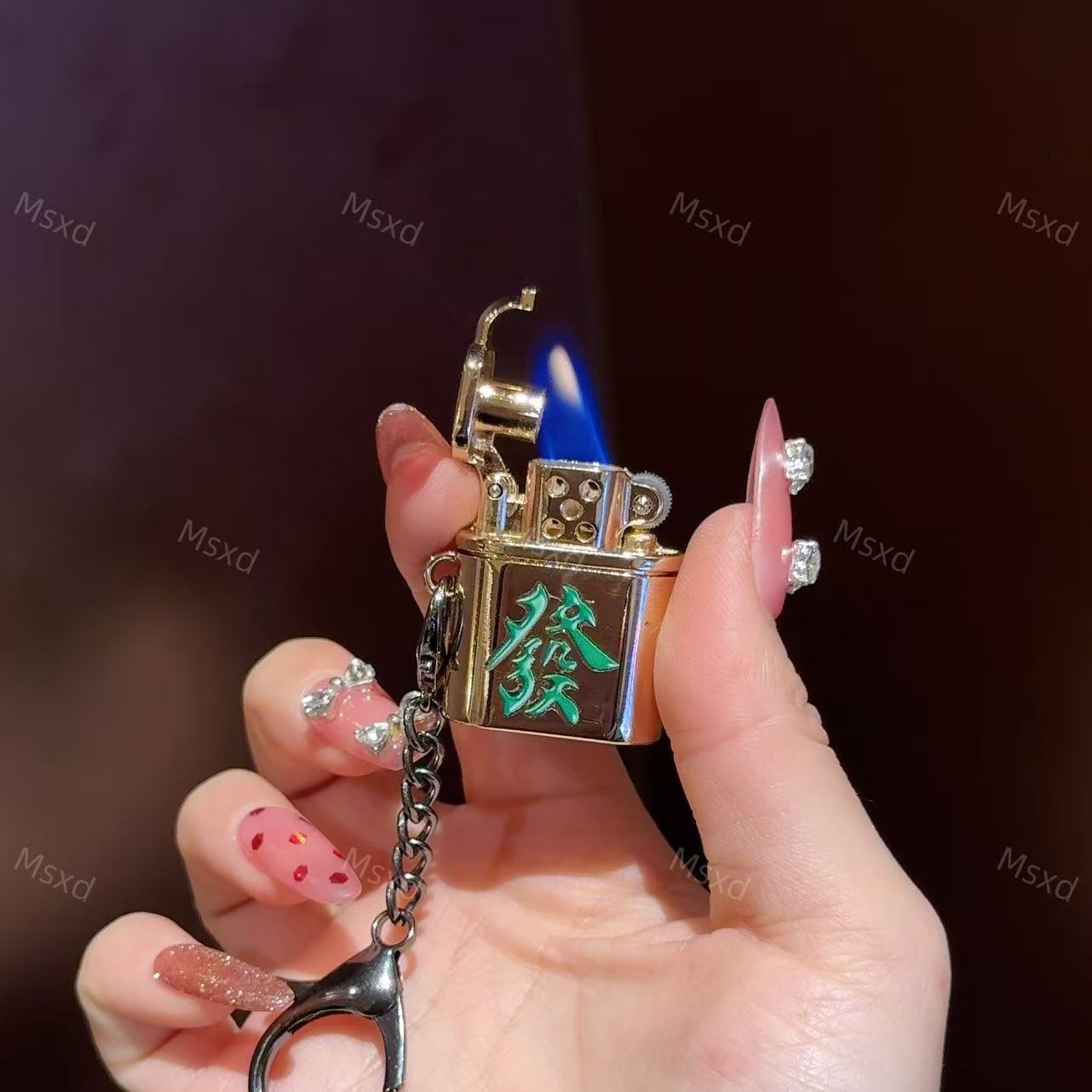 心坎高颜值麻将创意明火砂轮煤油打火机便携送男友女友礼物