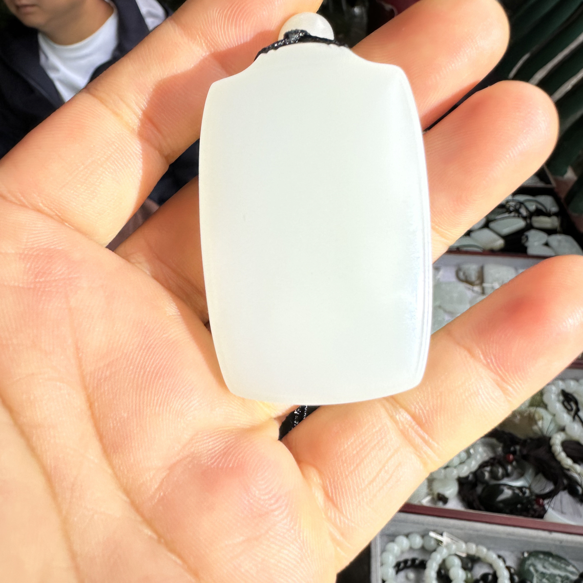 新疆和田玉平安无事牌