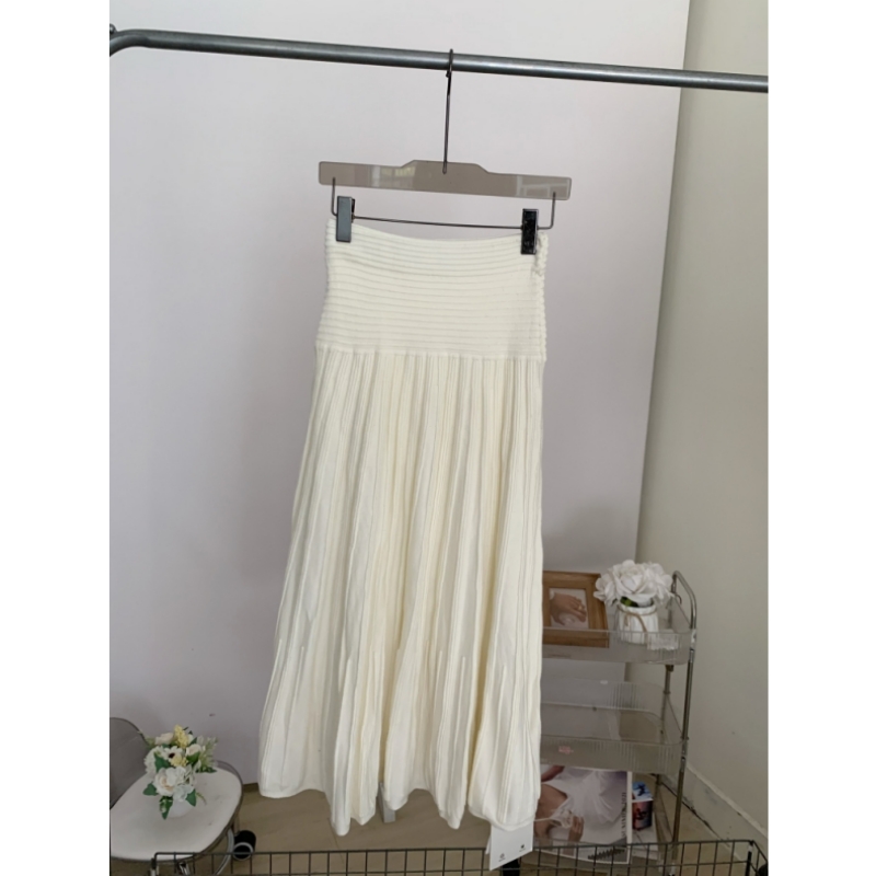 蘑糯糯奶黄色/黑色裙子秋冬百搭显瘦黑色针织半身裙百褶长裙半裙