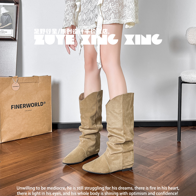 秋冬季内增高尖头堆堆靴女2025新款褶皱不过膝长靴百搭中筒靴女款