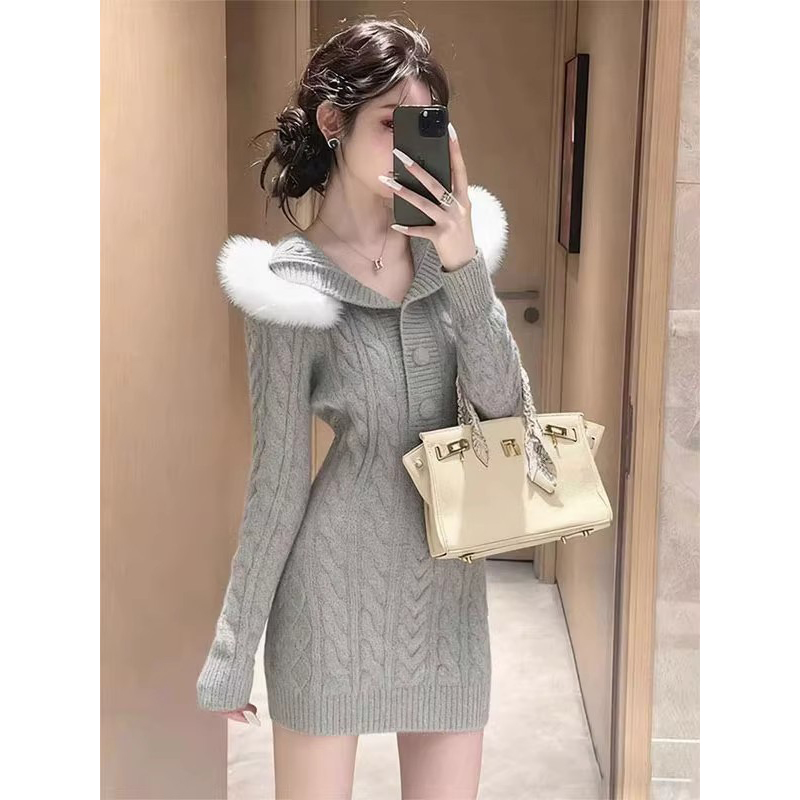 小香风灰色毛边领拼接针织连衣裙女2025新款秋冬高级感修身包臀裙