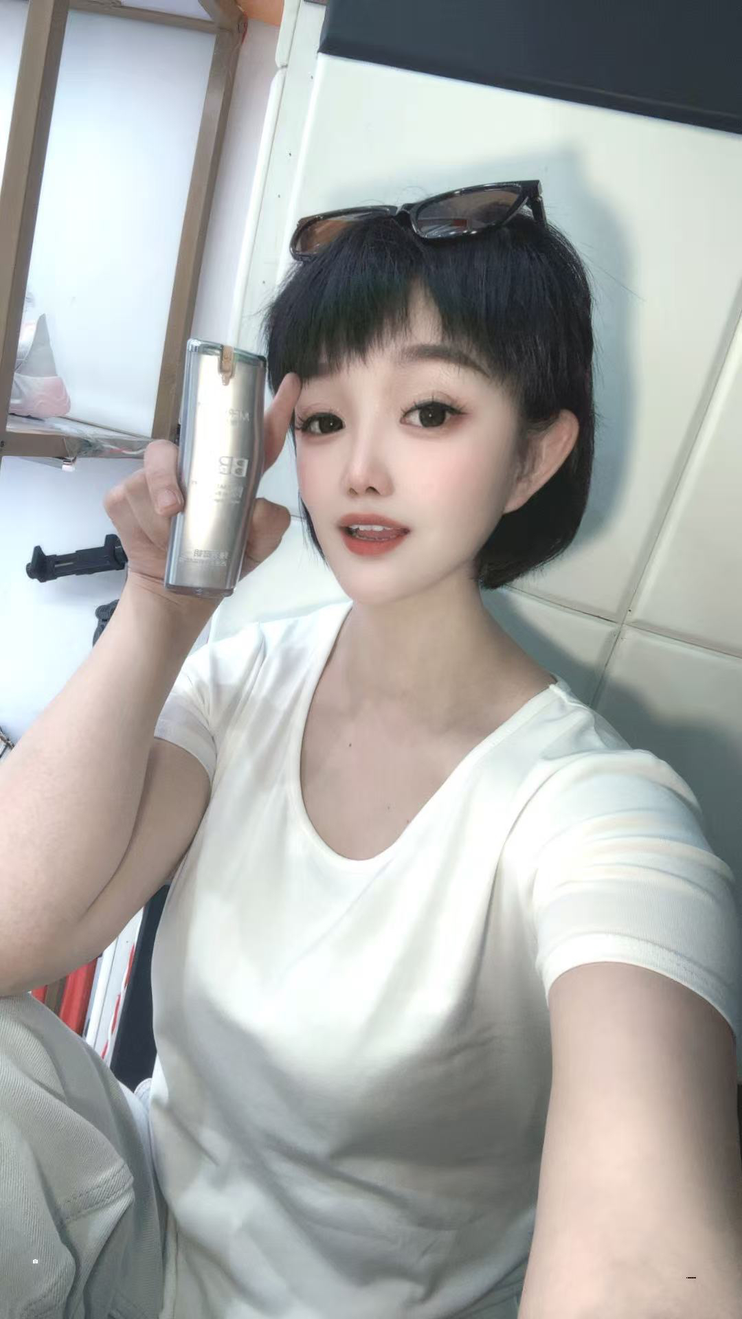 二晶同款臻奢密钥透亮无瑕修饰BB霜隔离遮瑕粉底液防脱妆