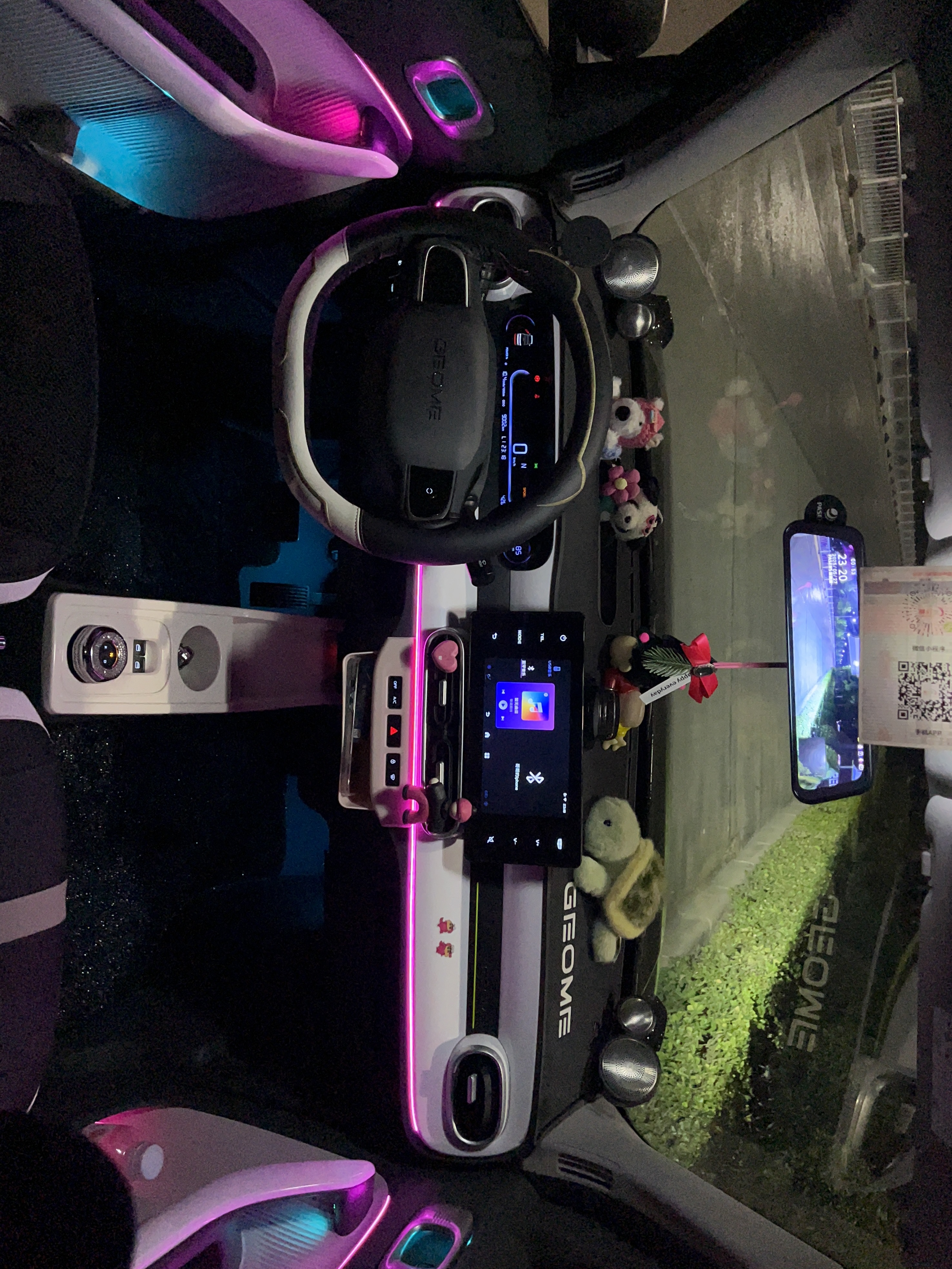 ［麦兜专属］吉利熊猫卡丁骑士元气耐力mini64色原装专用动态氛围灯