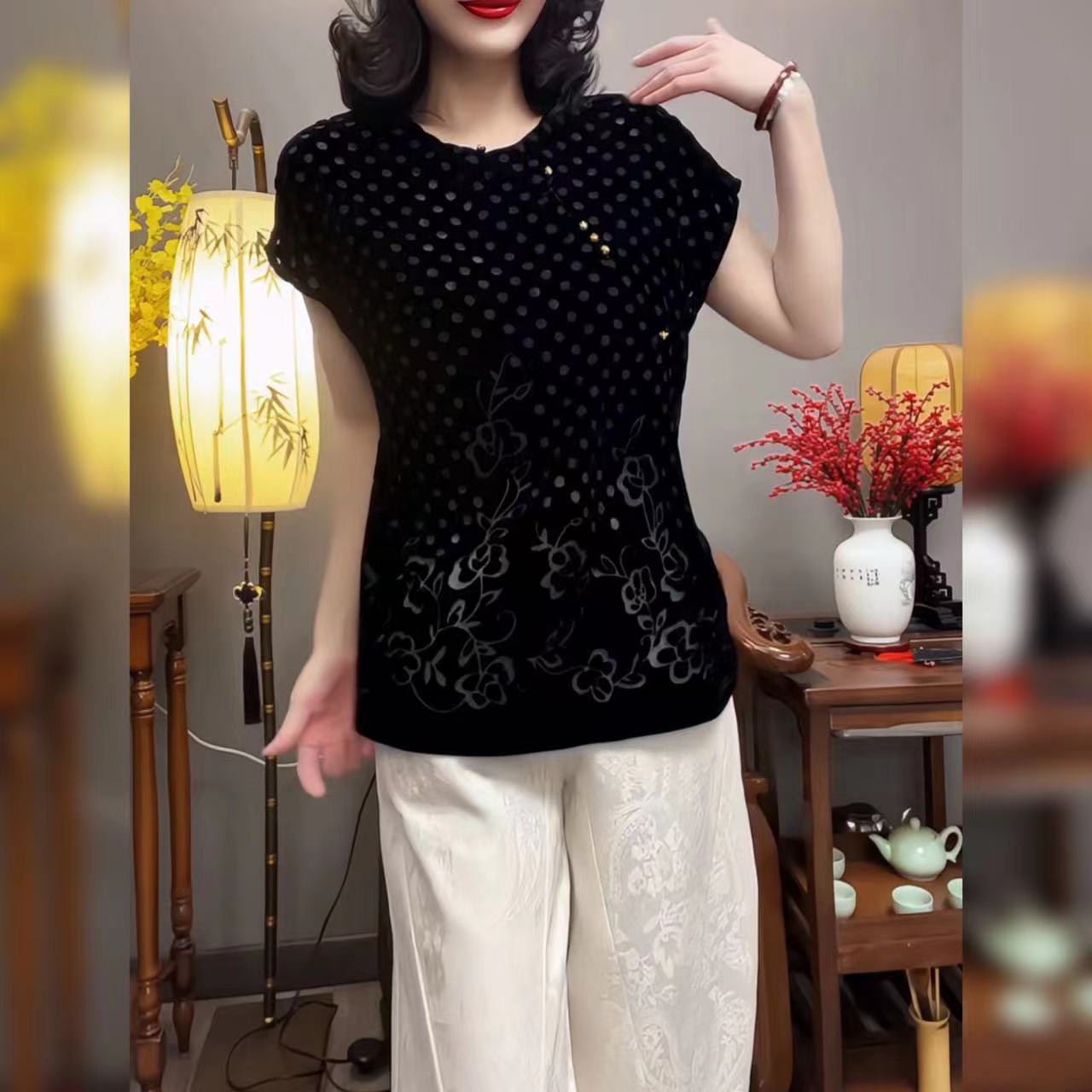 重工山水画烧花遮肉显瘦小衫2025夏季新款时尚丝绒短袖女国风