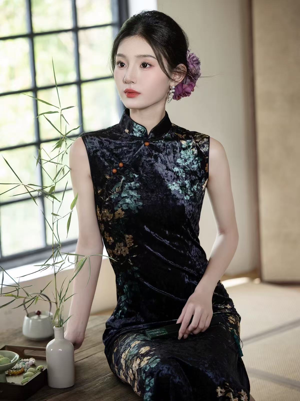 BJS秋季新款年轻款高端黑色丝绒旗袍改良显瘦绝美少女日常显白