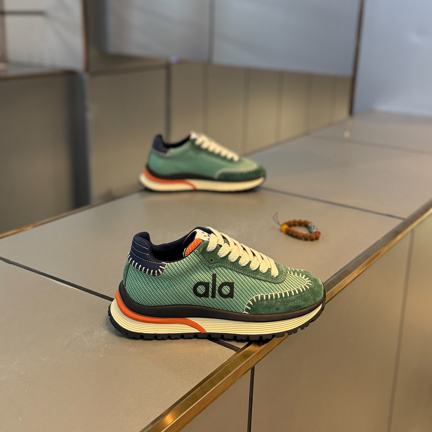 秋季男鞋高级感轻奢上档次子爆款2025新款阿甘鞋休闲百搭时尚