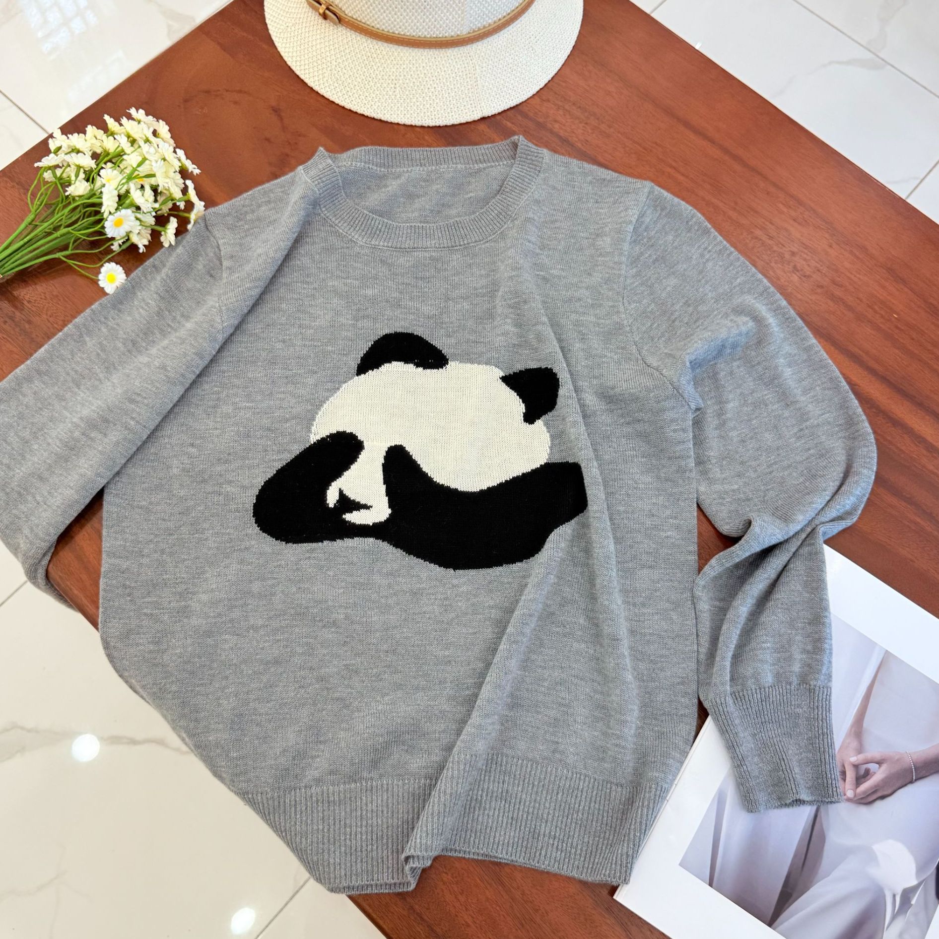 【羊毛桑蚕丝】卡通熊猫经典黑灰针织衫圆领女装打底衫T恤长袖627