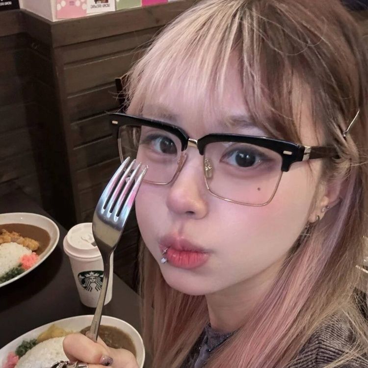 复古黑半框眼镜女素颜神器辣妹欧美风可配近视有度数眉毛眼镜框男