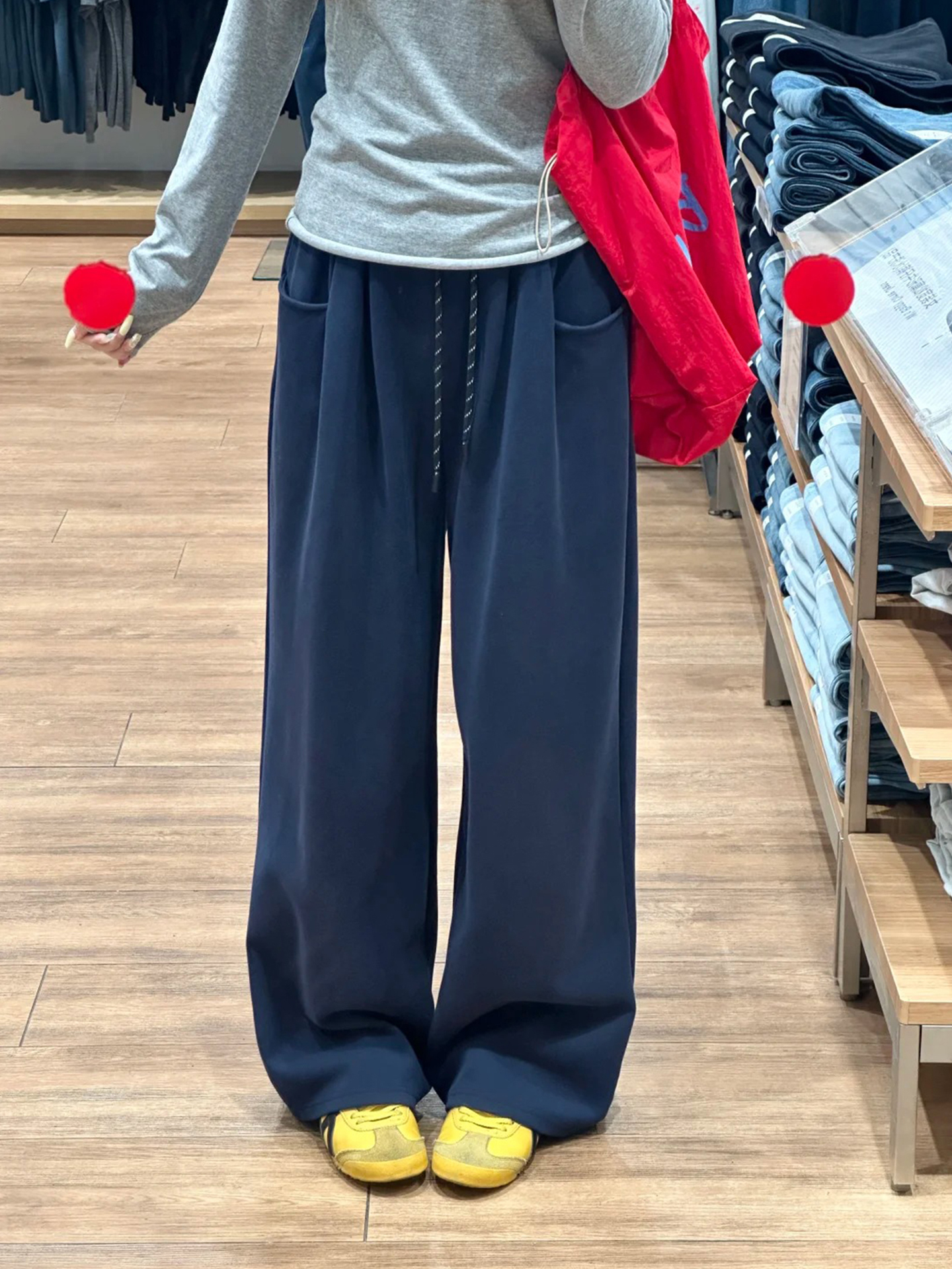 藏青色运动卫裤女新款秋季胖mm大码高腰宽松显瘦百搭阔腿休闲裤子