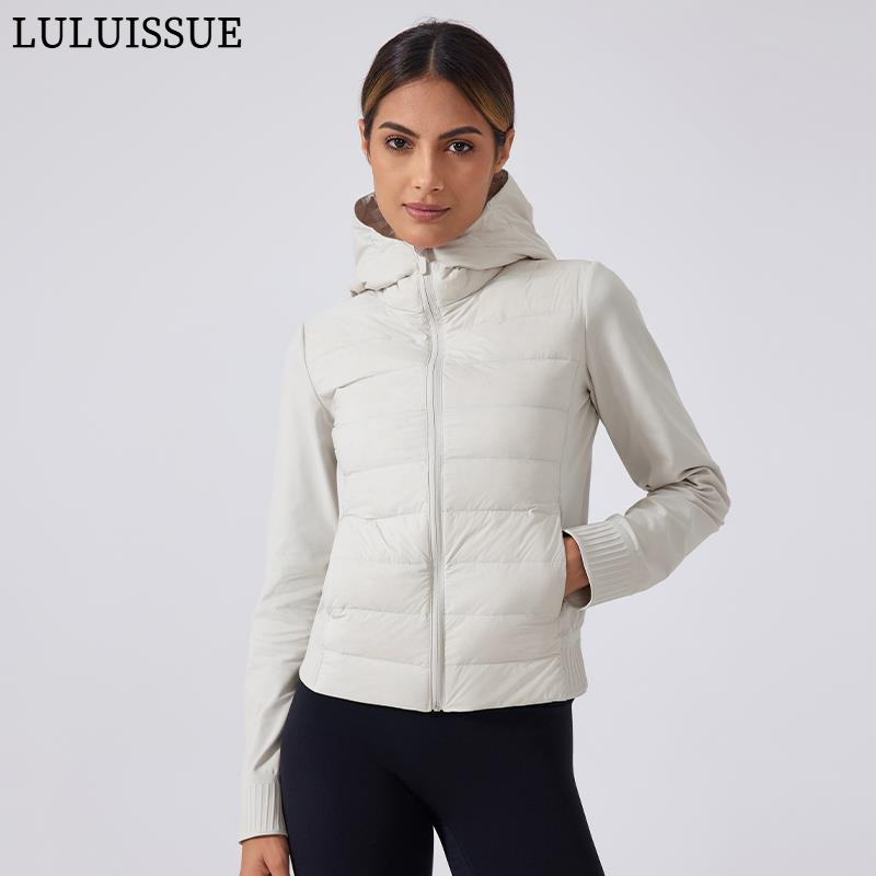 LULUISSUE亲肤出口防水轻薄运动瑜伽羽绒服女修身显瘦短款连帽保