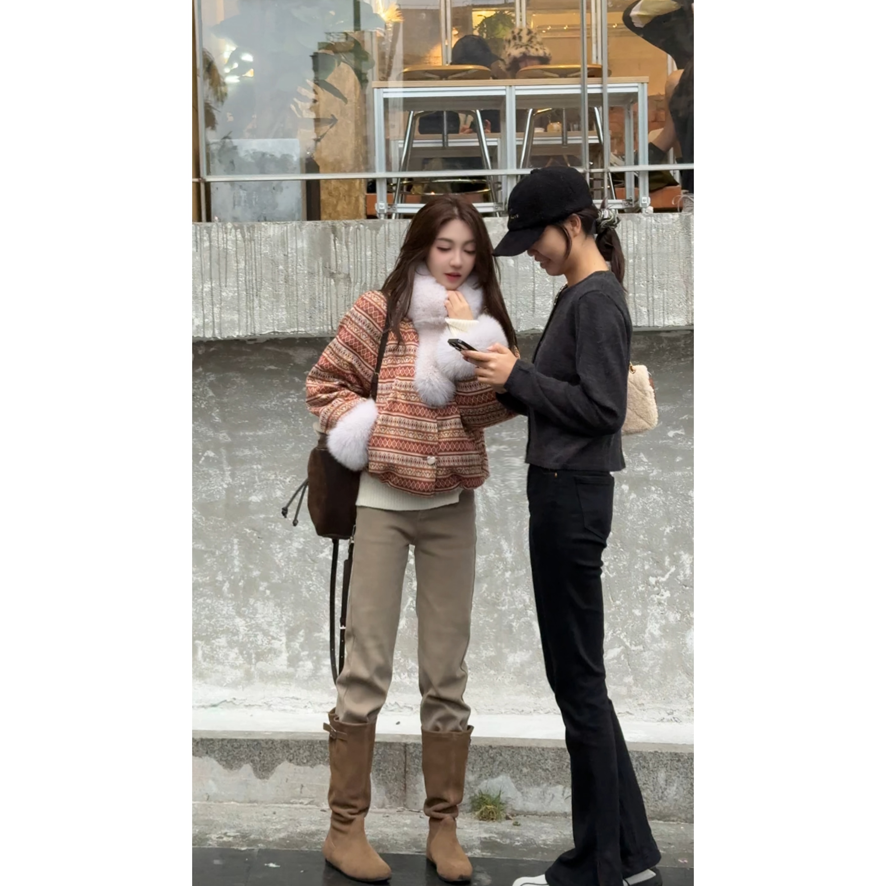 BOXUE“艺术插画”2025秋冬兰狐毛费尔岛风90白鹅绒服#251202YR7226