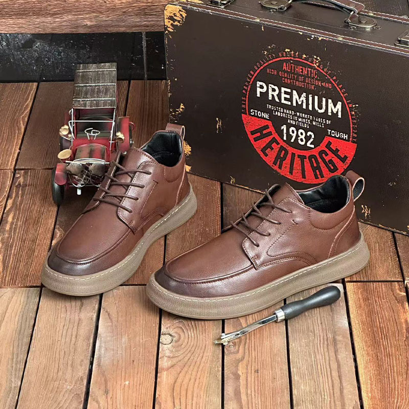 男士英伦休闲皮鞋男爆款2025新款春秋真皮软底软面透气牛皮