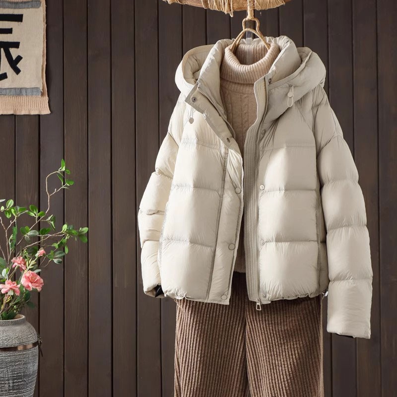 欧货时尚洋气棉服女2025冬季新款休闲宽松加厚面包服连帽短款外套