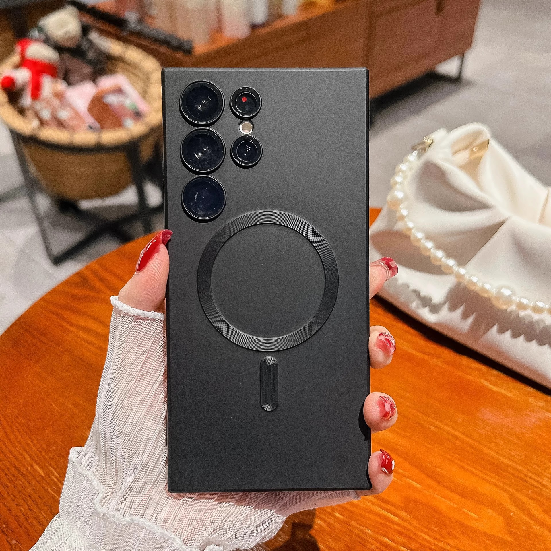 适用三星s25ultra手机壳新款液态金属漆s24ultra磁吸硅胶防摔软壳