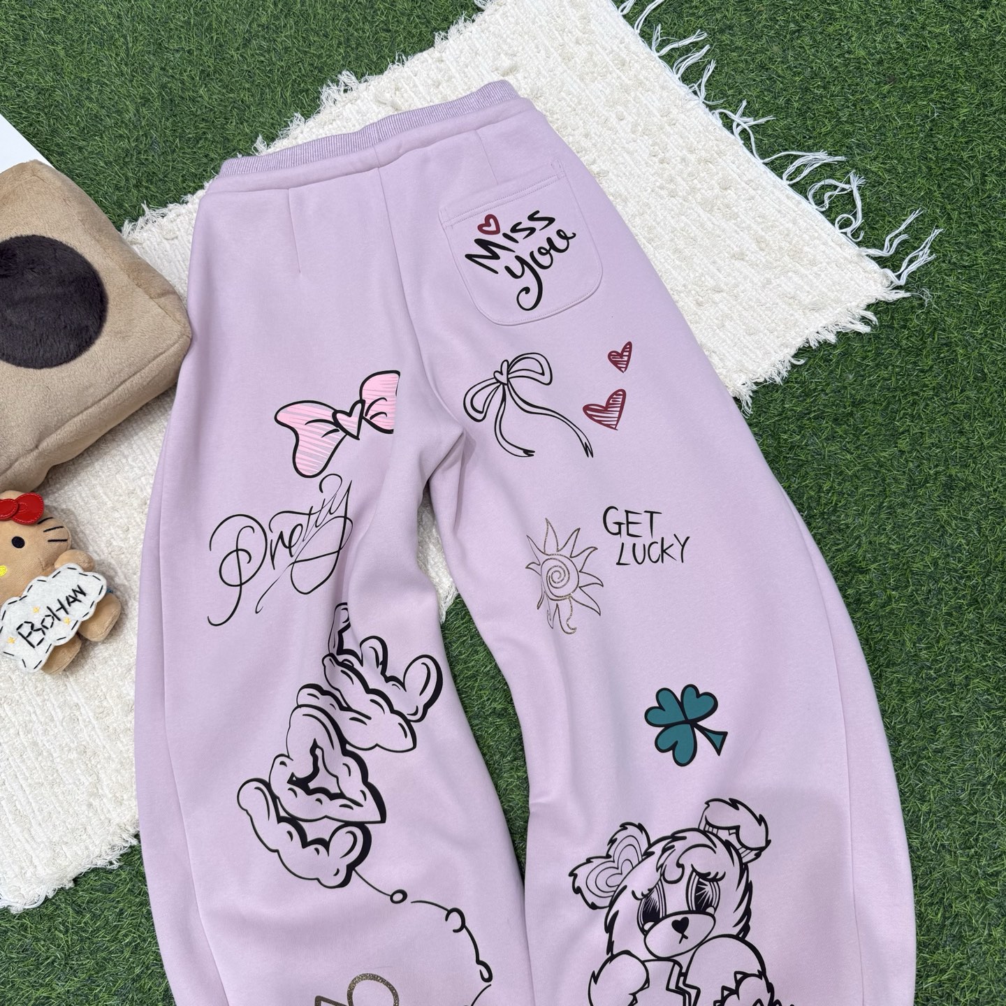 深圳南油欧货秀秀BOHAN2025冬季新款蝴蝶结印花休闲卫裤女潮牌