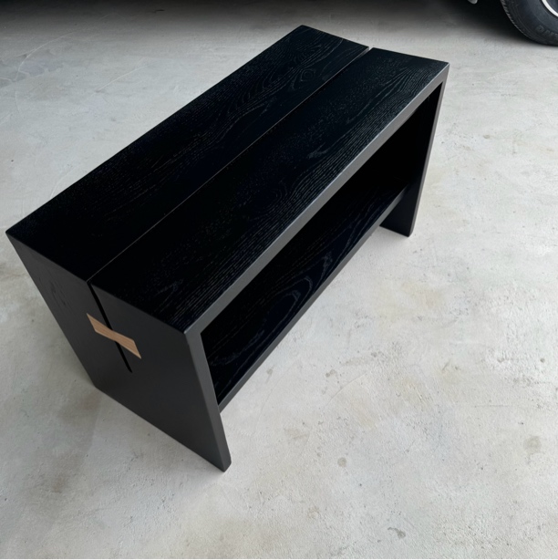 实木换鞋凳家用进门双层长条凳北欧黑色创意鞋架入户鞋凳简约鞋柜