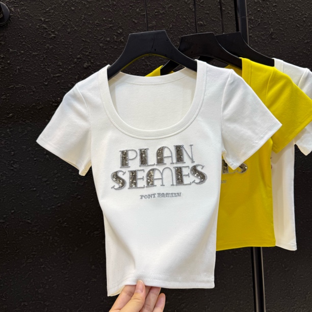 重工粉色字母刺绣t恤女夏季小众设计纯欲U领甜辣妹短款上衣181#