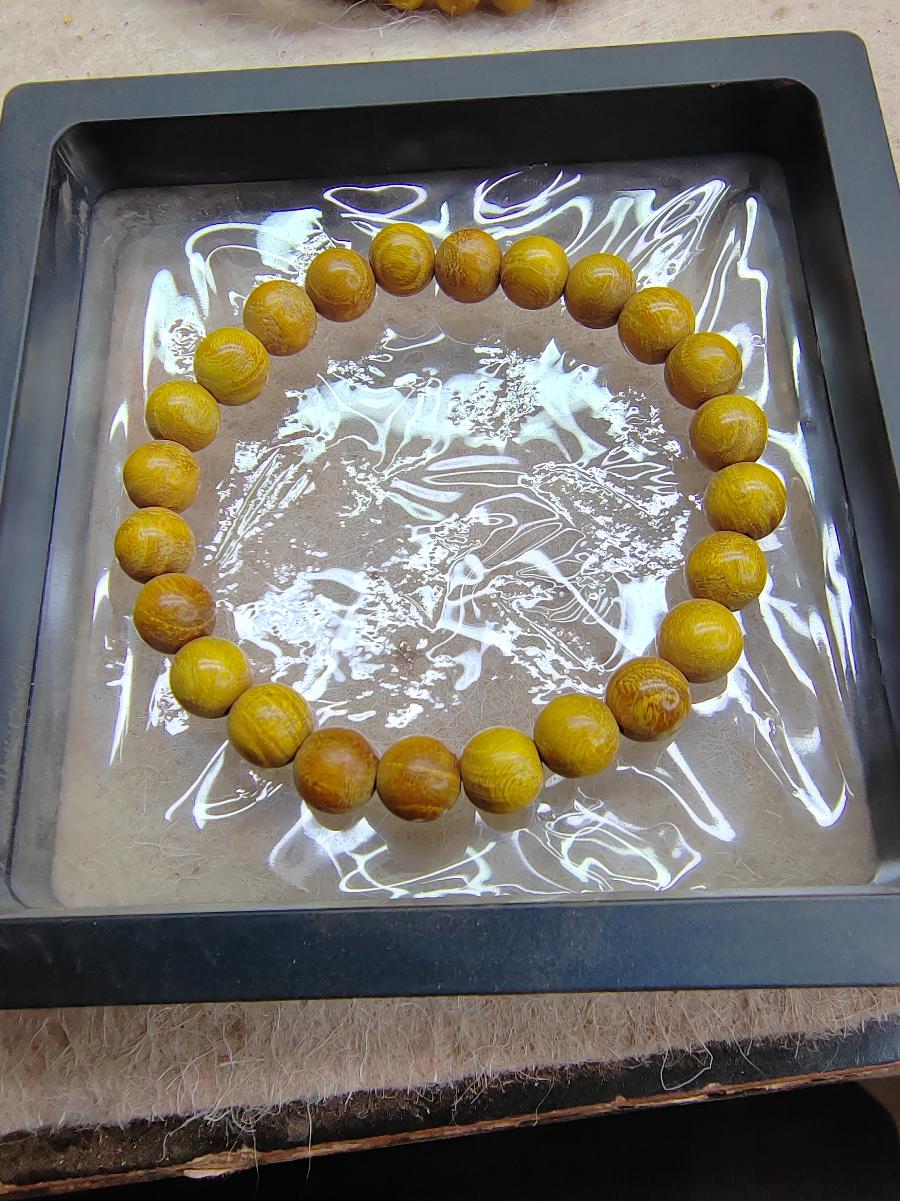 柘木手串08尺寸24颗精品手串，金黄色水波纹，纯手工制作，无暇
