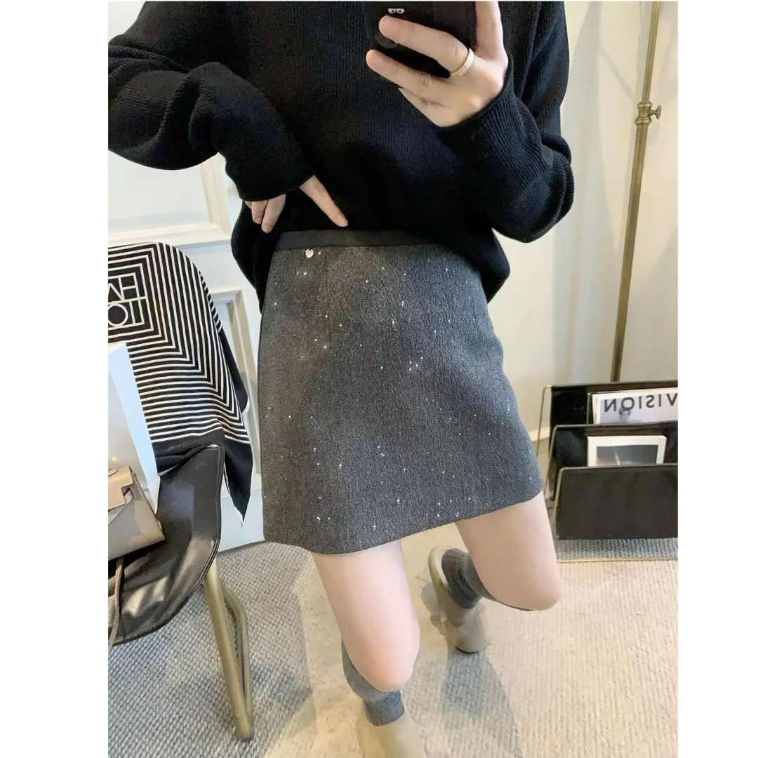 冬季款灰色毛呢闪闪亮片显瘦遮肚子半身裙女大码梨型高腰百搭短裙