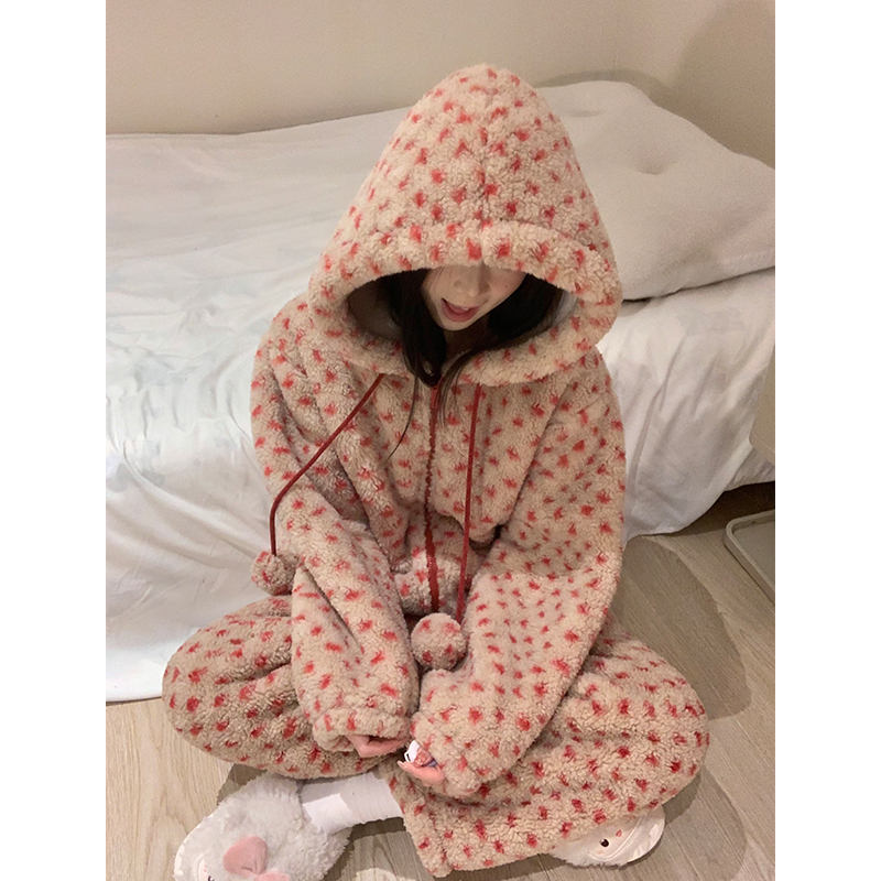 韩版甜美少女印花连帽珊瑚绒睡衣女秋冬季新款加厚保暖家居服套装