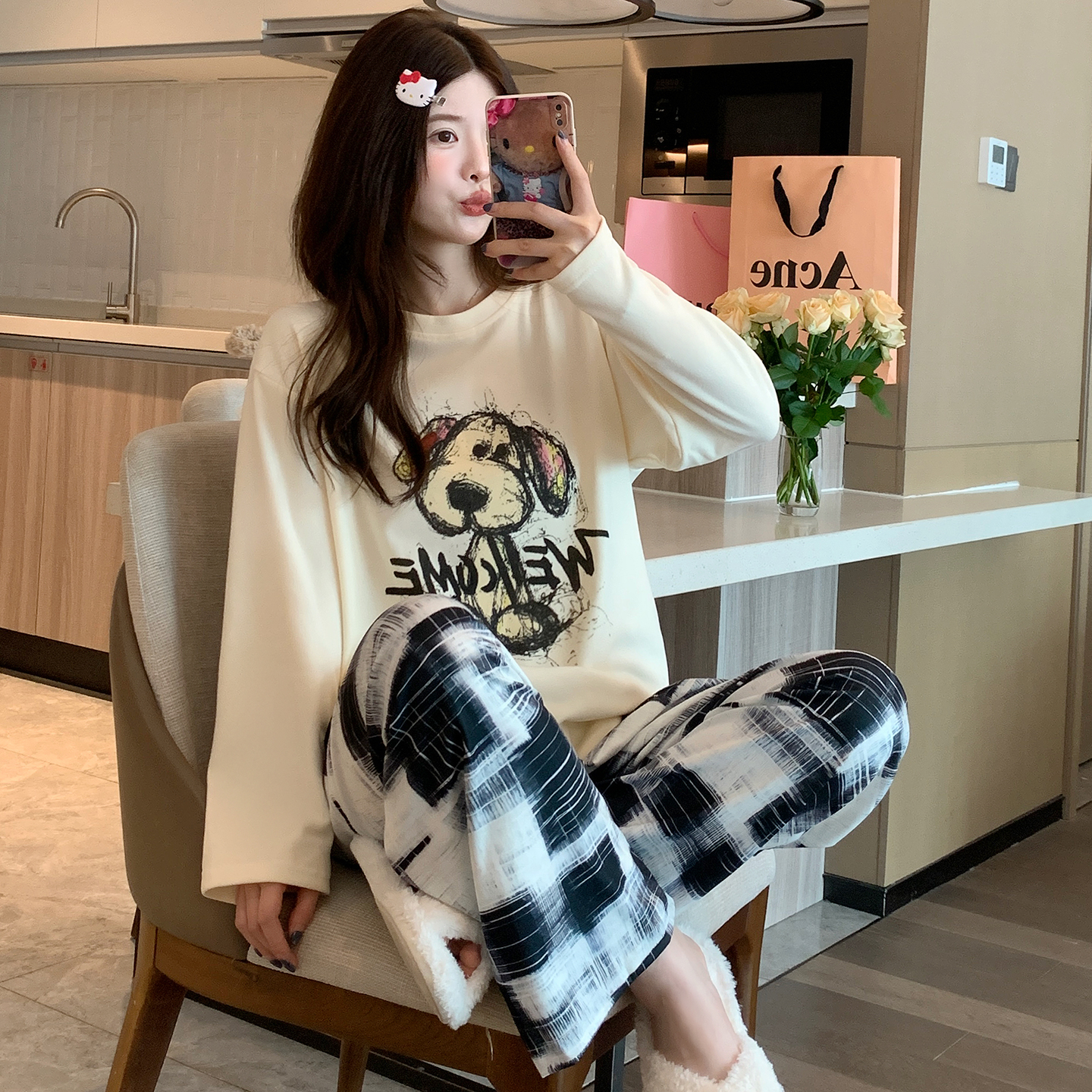 长袖睡衣女款秋冬季德绒保暖两件套装2025新款卡通可爱秋款家居服