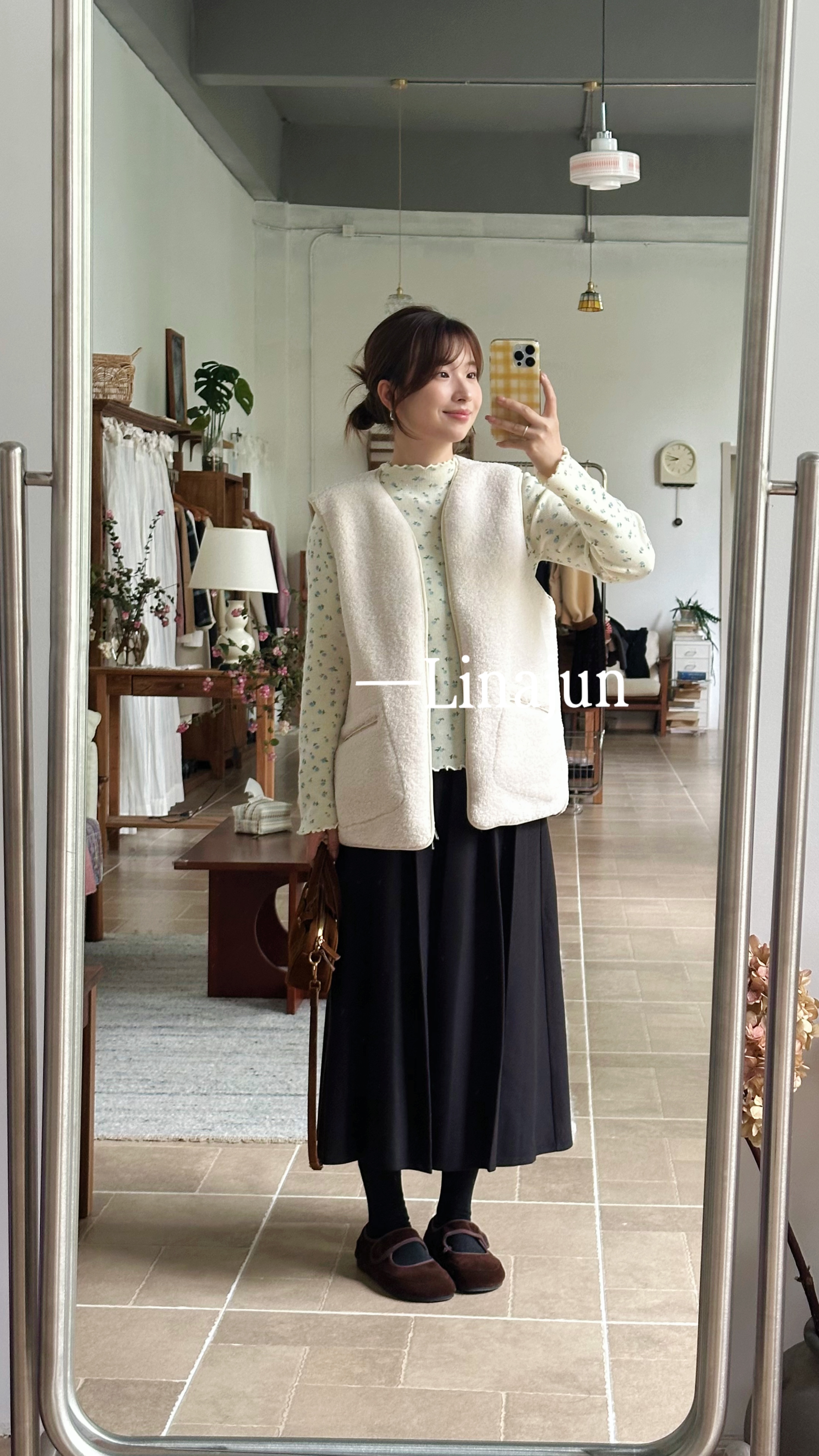 10.4秋冬季新款韩系百搭减龄两色保暖宽松叠穿毛茸茸马甲