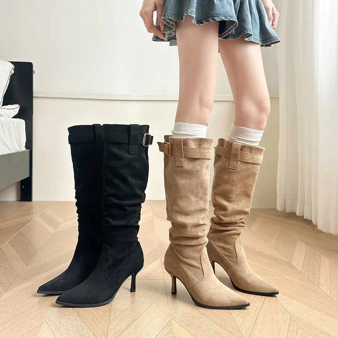尖头细跟显瘦大筒围2025年秋冬大码堆堆靴皮带扣高跟长筒靴瘦瘦靴