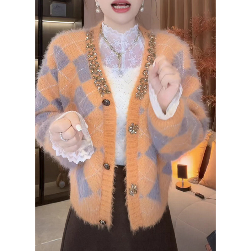 静奢风重工镶钻拼色菱格针织开衫女秋冬新款复古宽松显瘦毛衣外套