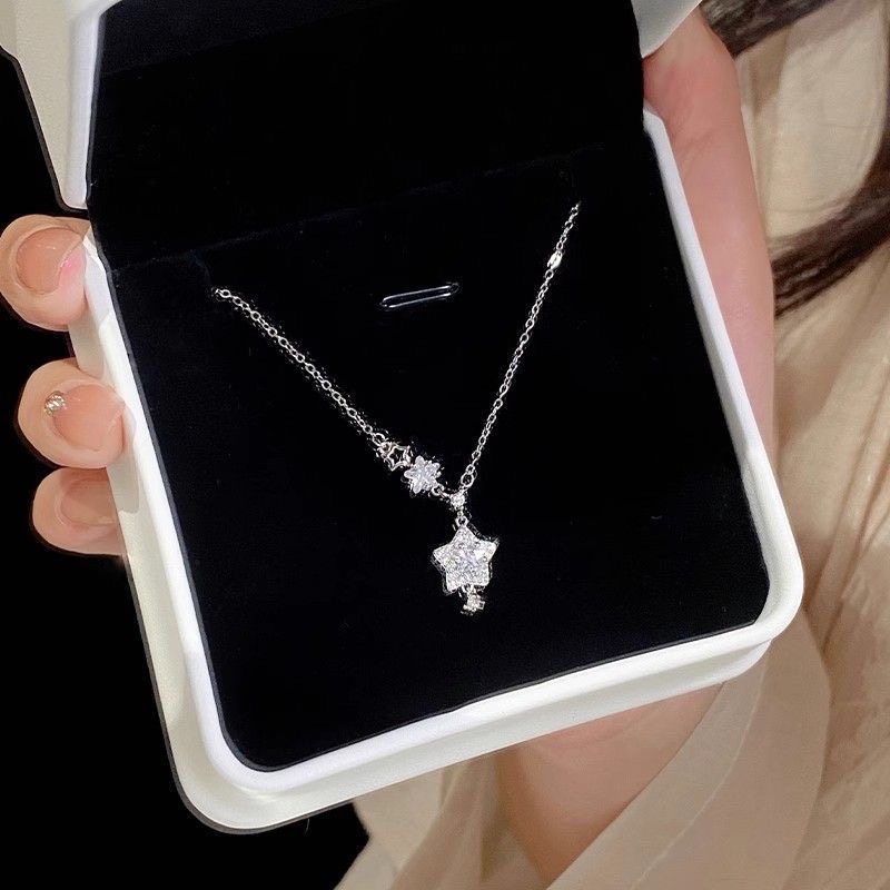 柯柒 钛钢项链 小繁星项链女轻奢时尚气质小众设计感甜美锁骨链