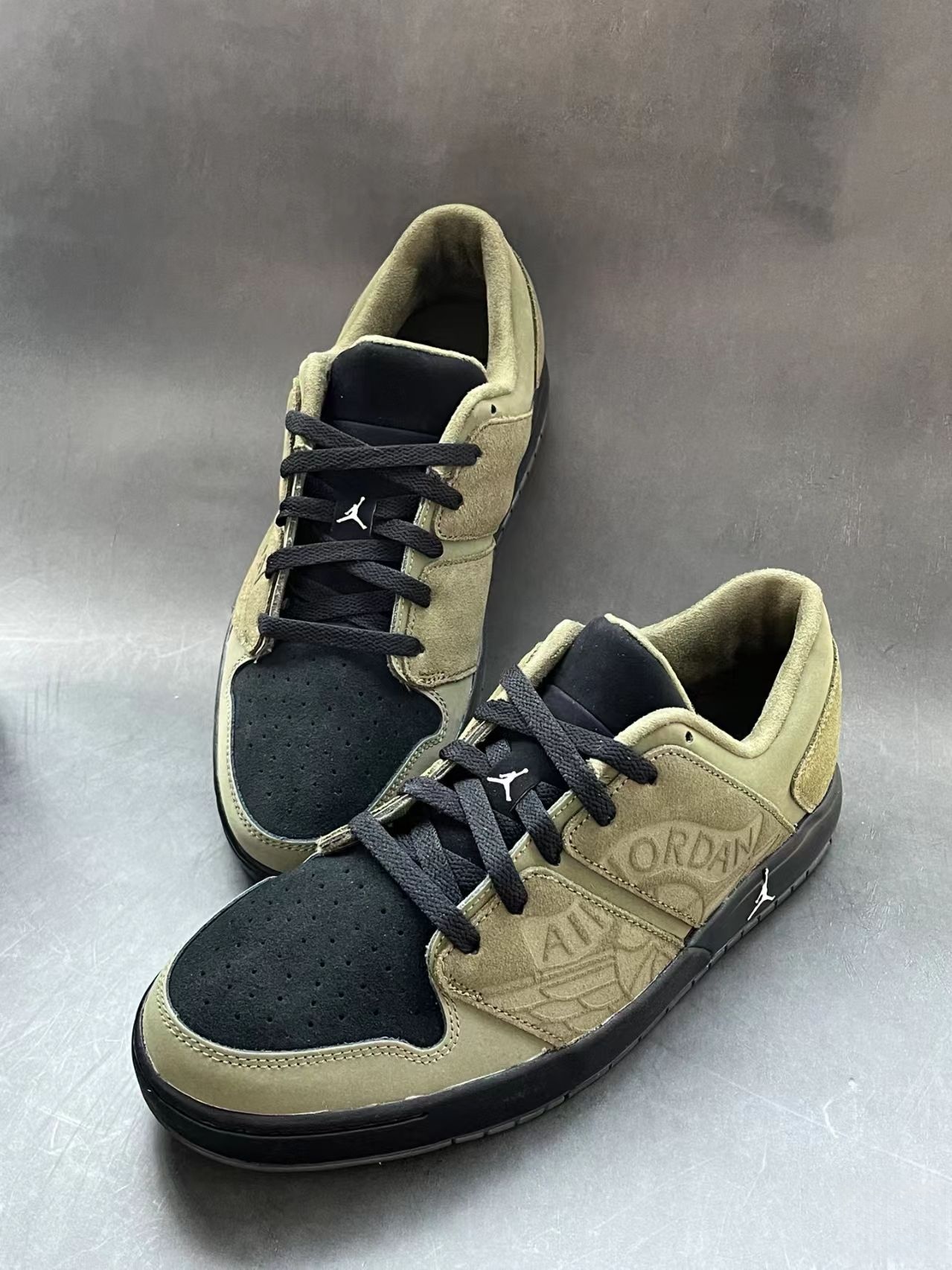 JORDAN RETRO女款低帮绿黑色复古休闲耐磨低帮运动板鞋官方正品