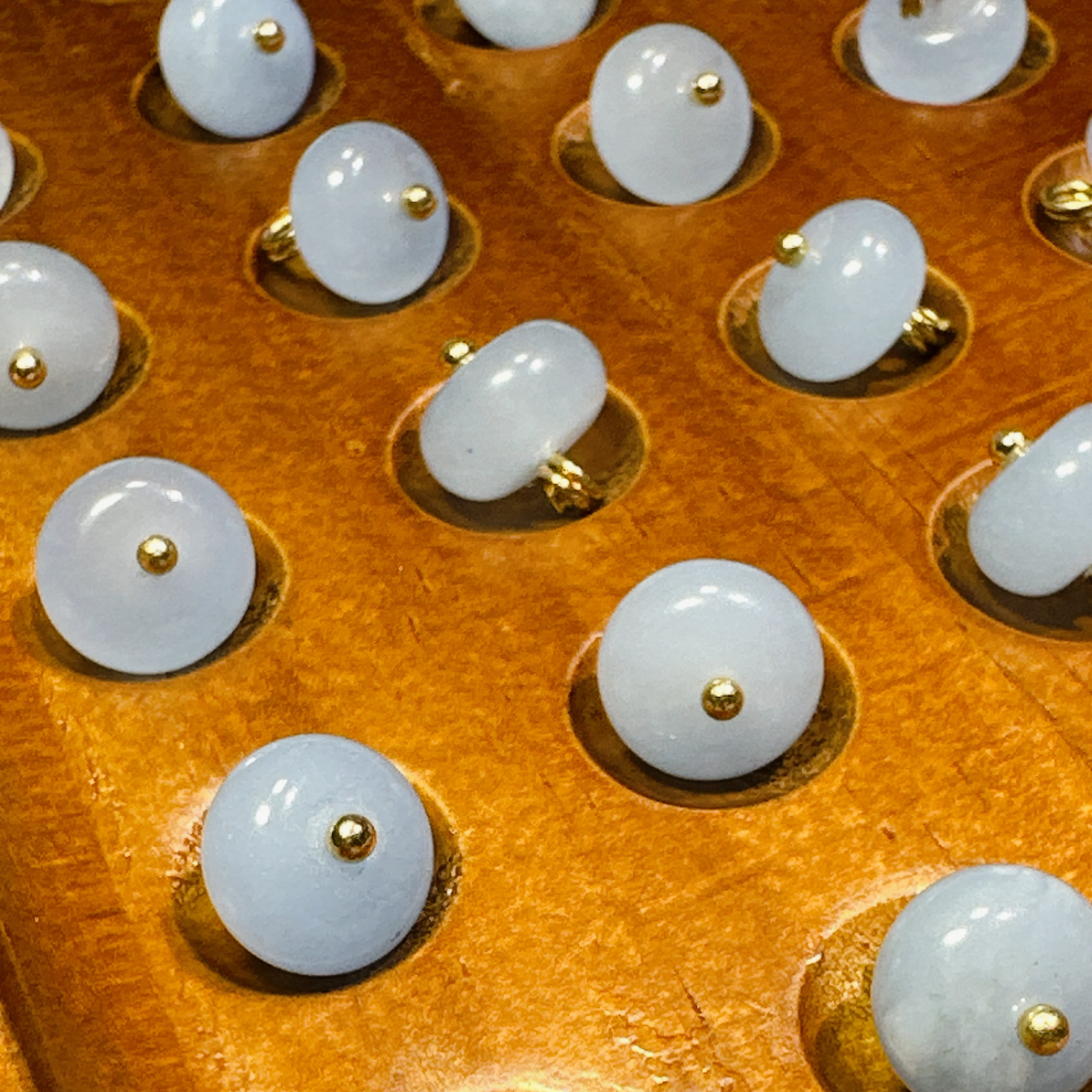 新中式国风服饰辅料10mm浅蓝色扁珠琉璃纽扣不掉色香云纱真丝