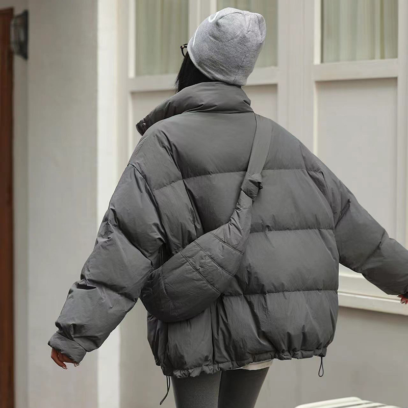 灰色挎包短款羽绒服女2025冬季新款今年流行休闲小个子抽绳面包服