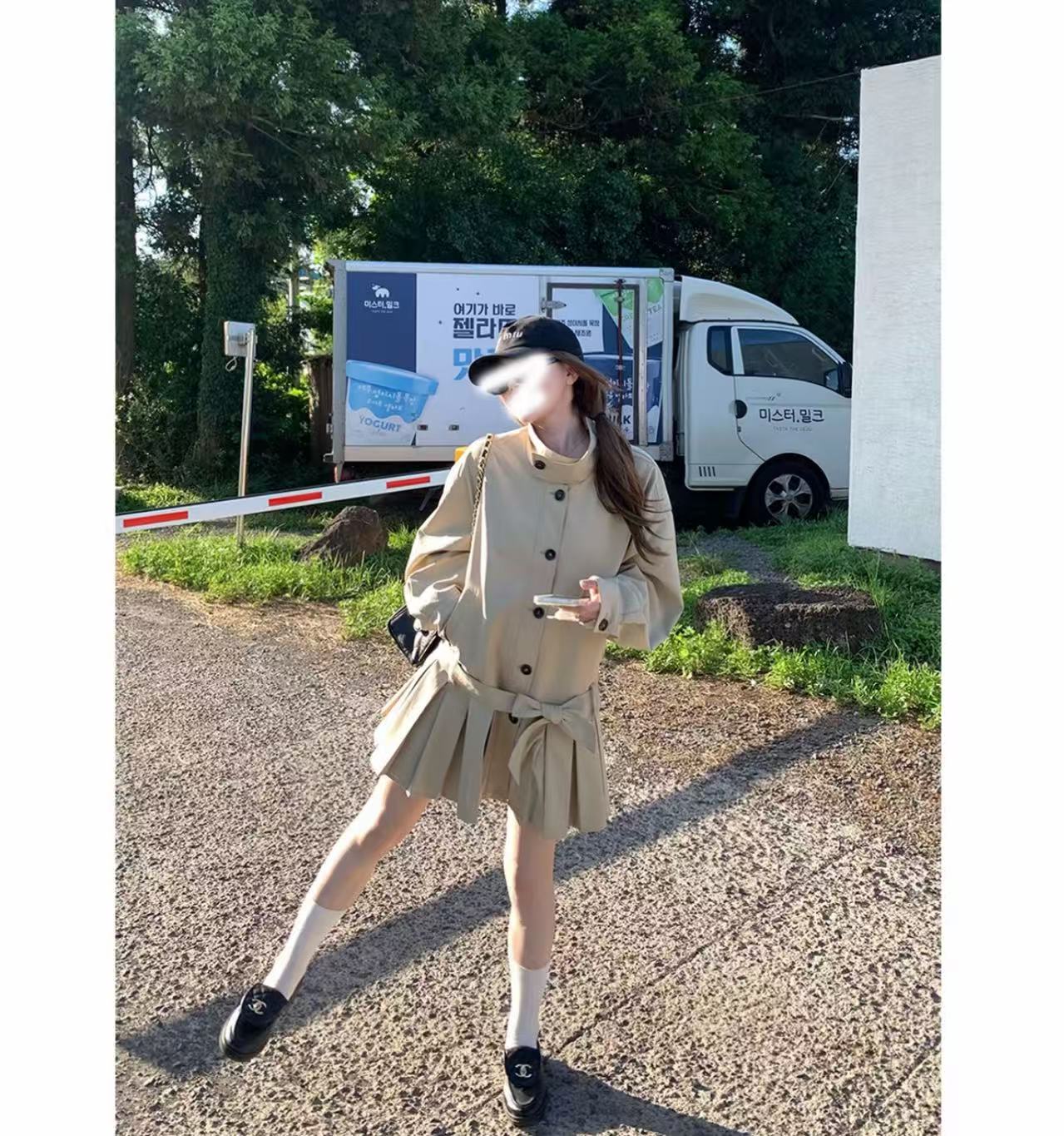 复古氛围感立领风衣连衣裙女2025秋季新款高级感气质收腰显瘦裙子