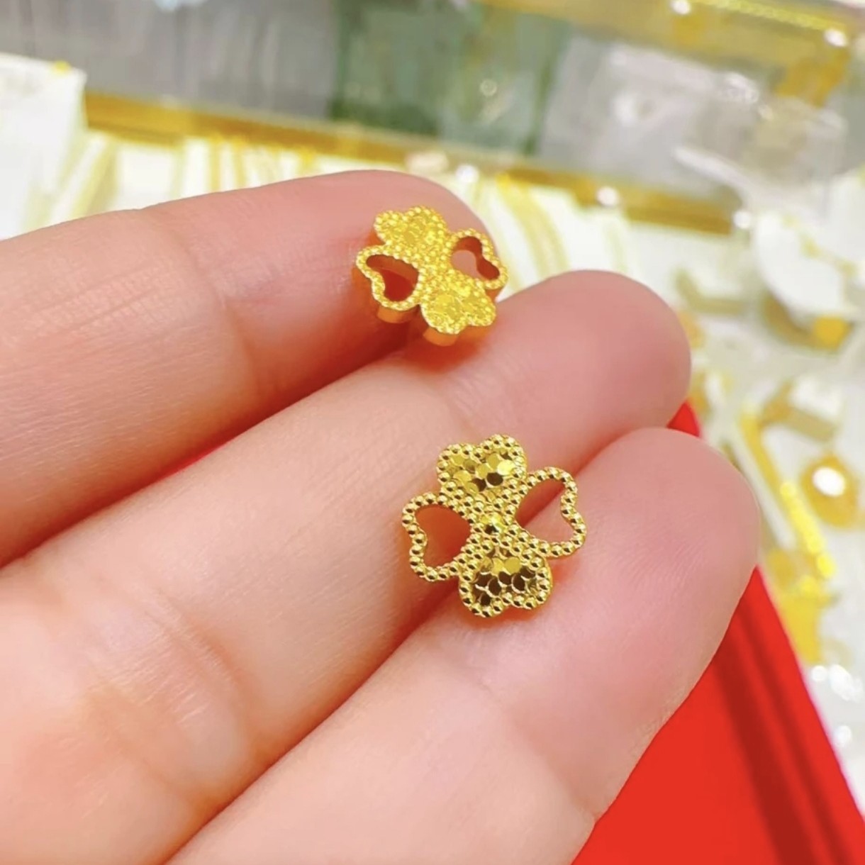 合金耳饰 合金耳饰0.06g耳钉时尚精美