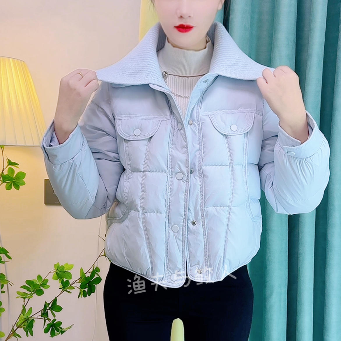 小个子百搭设计感新款时尚2025针织翻领拼接修身排扣棉服外套