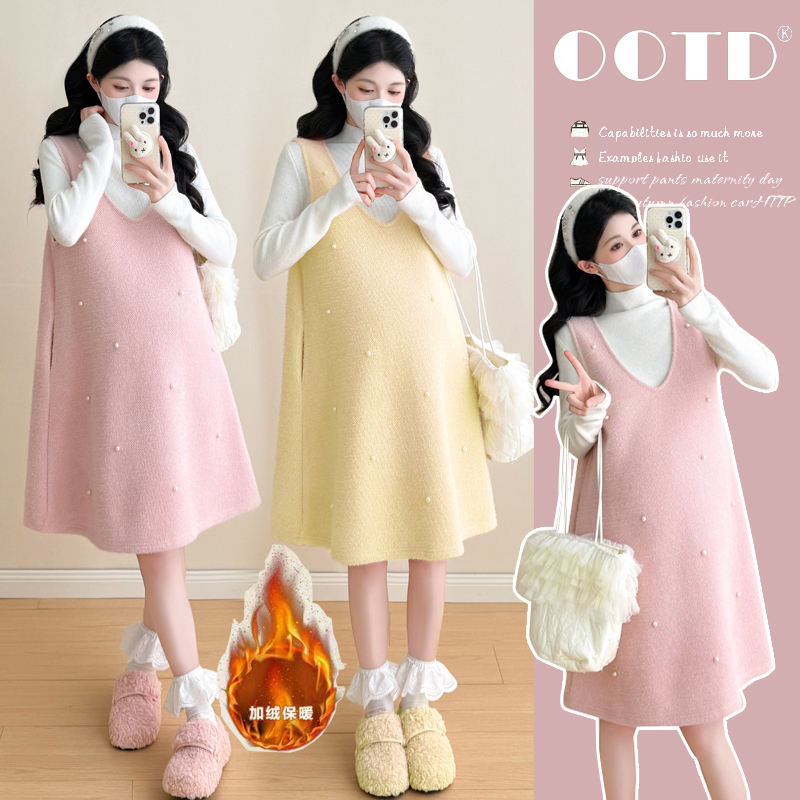 2025孕妇冬季加绒加厚减龄孕妇减龄显瘦甜美加绒加厚孕妇两件套套